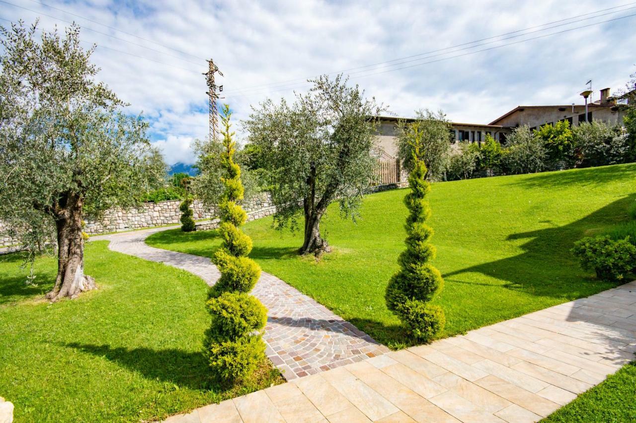 Georesort Tremosine Exterior photo